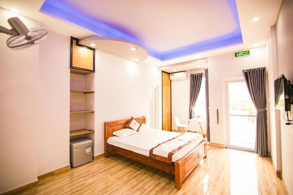 Sunny Hotel 퀴논 외부 사진
